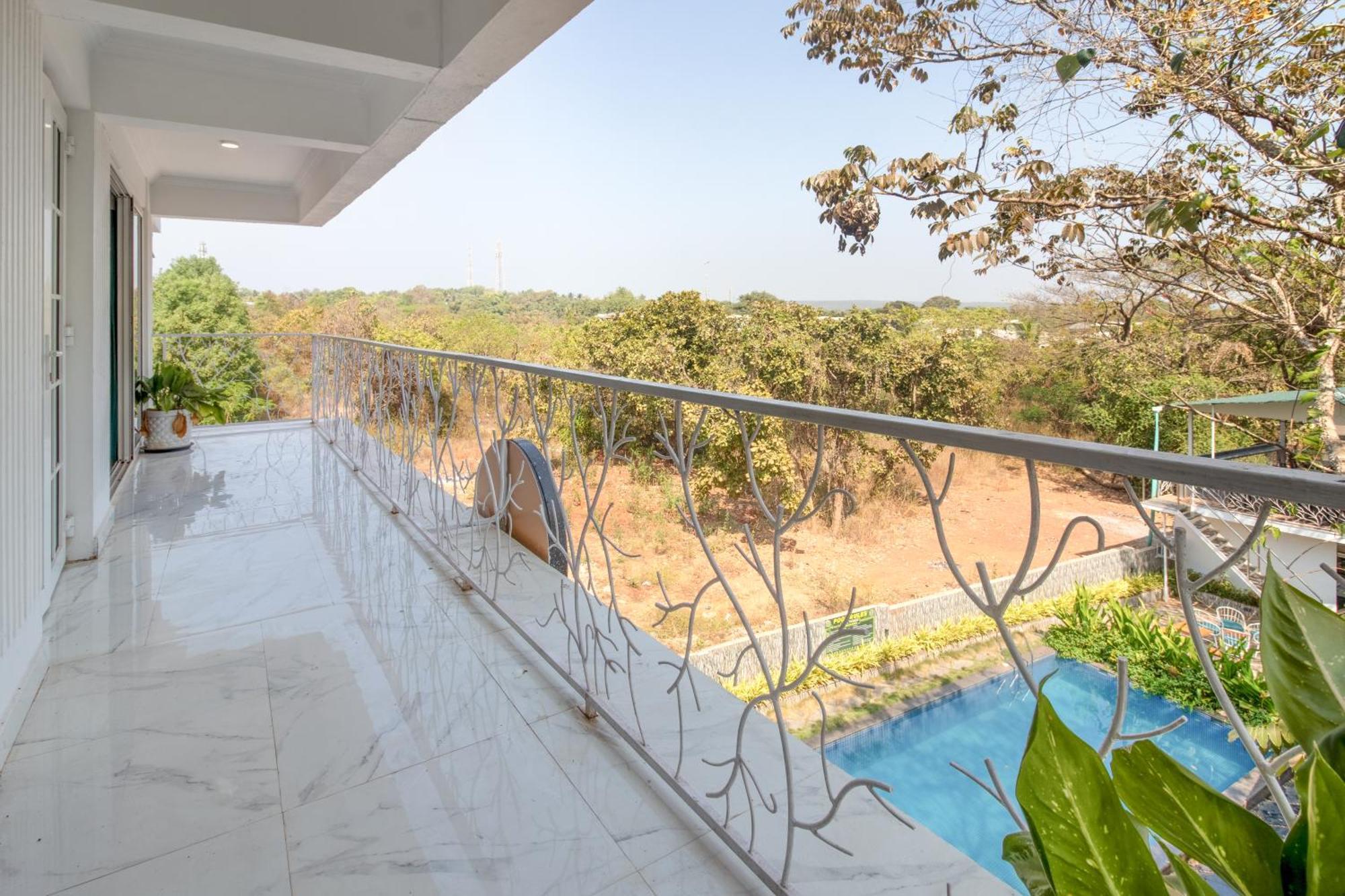 The Mayfield Resort, Vagator Anjuna Exterior foto
