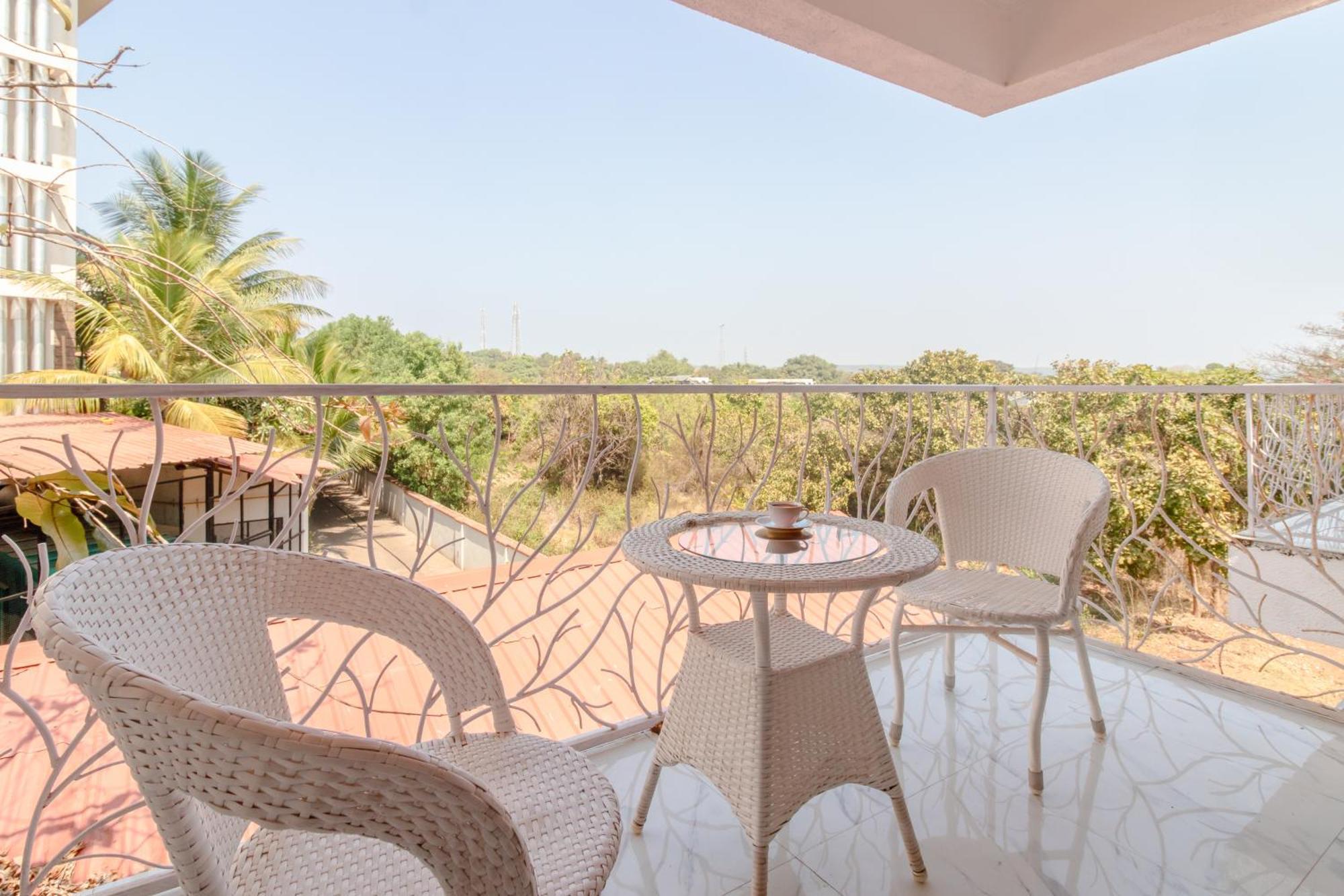 The Mayfield Resort, Vagator Anjuna Exterior foto
